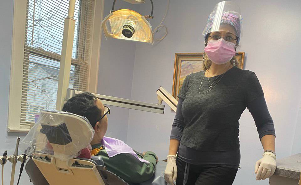 How to Choose the Right Dentist